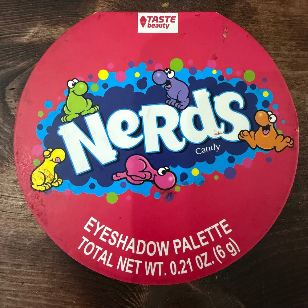 Taste Beauty Nerds Candy 9-Shade Eyeshadow Palette Vibrant Rainbow Colors New